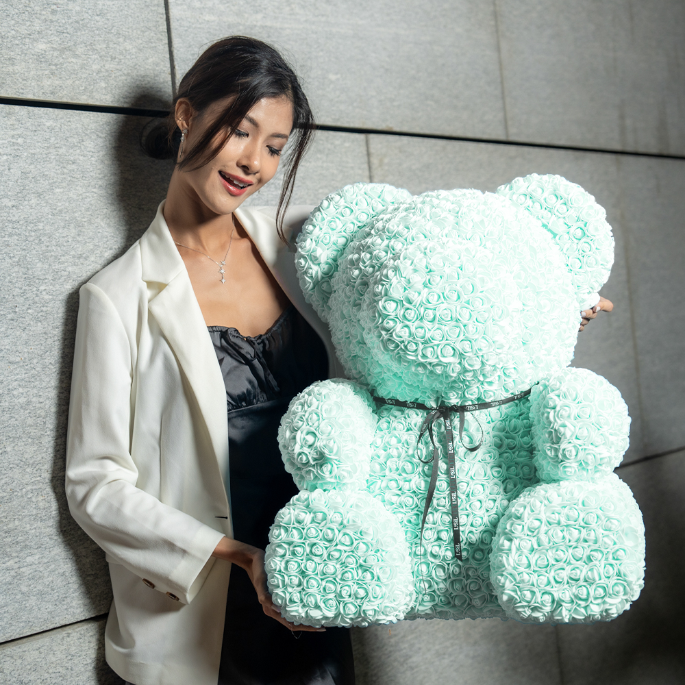 LéSiL Giant Handmade Rose Bear - Minty Green