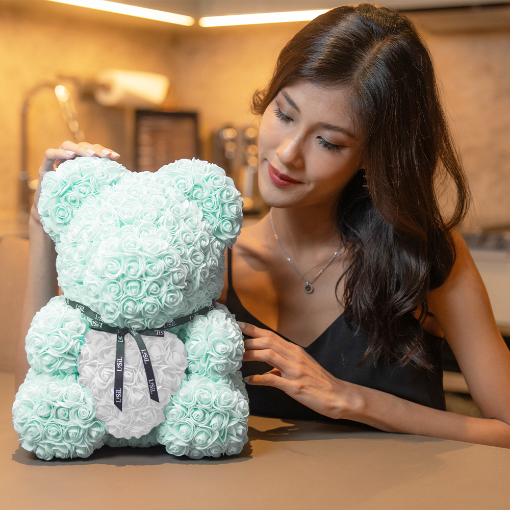 LéSiL Handmade Rose Bear - Minty Green